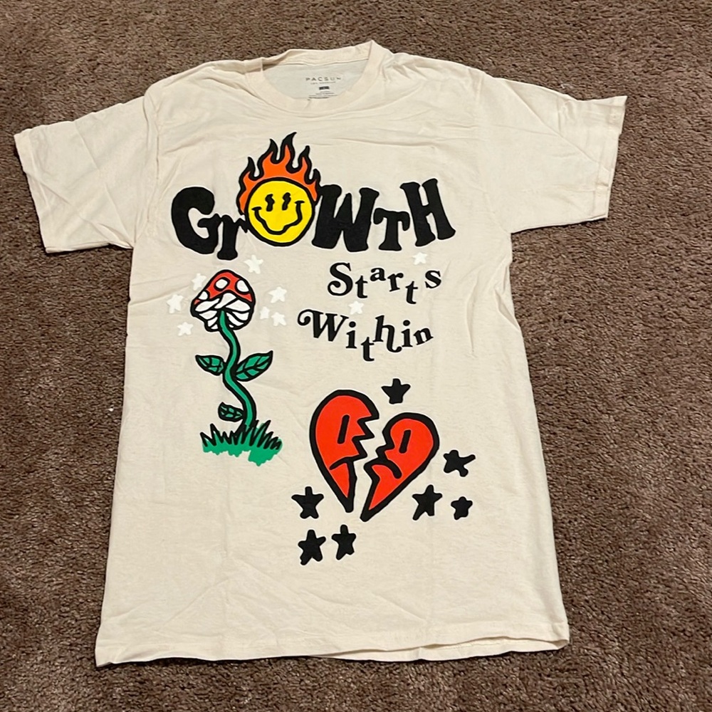 Men’s Pacsun shirt